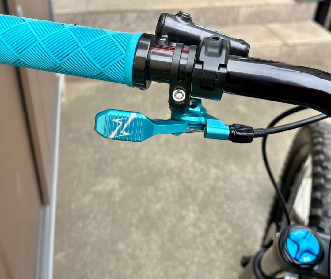 NUKEPROOF SCOUTマウンテンバイク 27.5インチ アルミフレーム