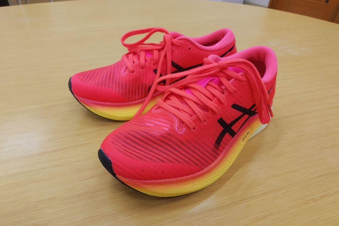 新品☆アシックス SPEED EDGE ランニングシューズ 23cm