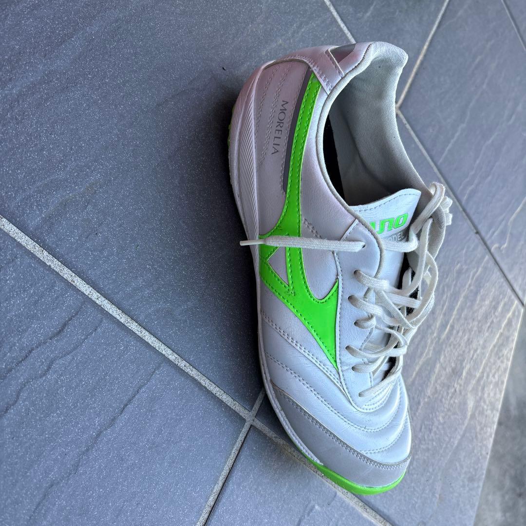 MIZUNO モレリア サラプロ　限定カラー 27.5