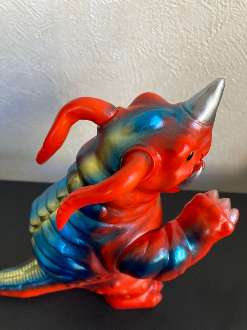 U.S.TOYS ウルトラ怪獣ソフビ ウルトラマン /SBDXネロンガ(レッド)
