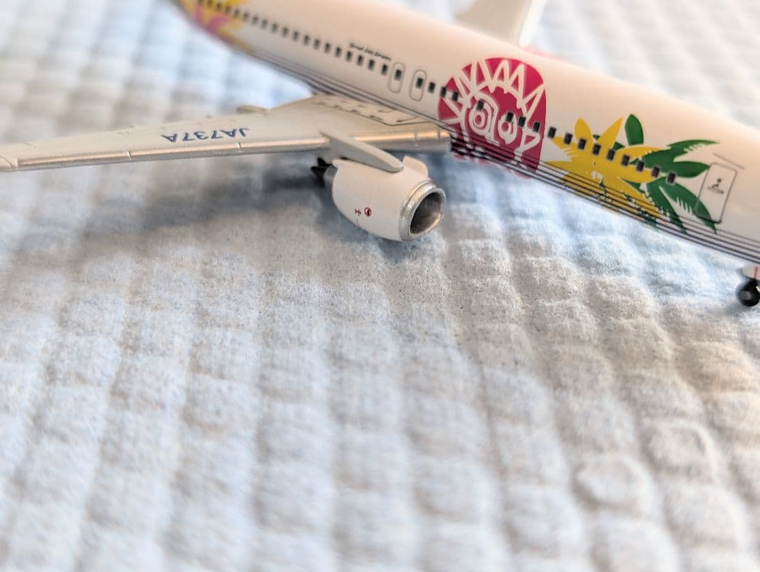 航空機・ヘリコプター Dragon wings B737-400 SNA JA737A