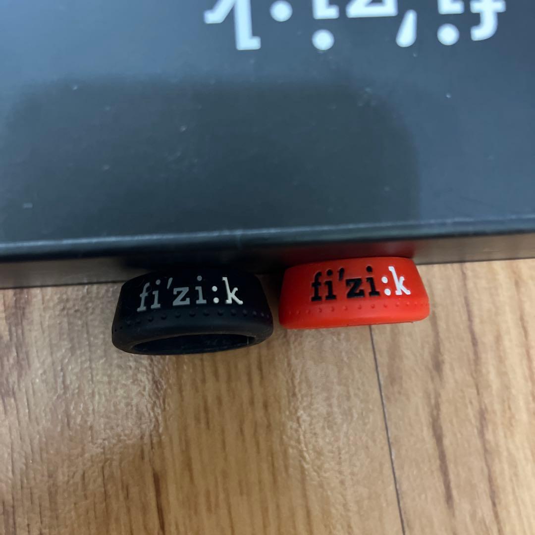 fizik フィジーク　カーボンシートポスト シラノR1 31.6×330mm