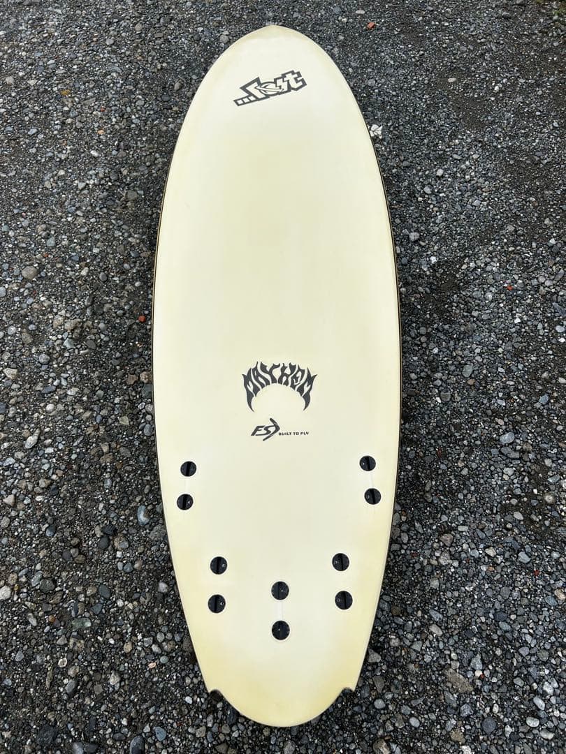 [送料込]LOST MAYHEM 5’8 Stealthショートボード軽量 小波