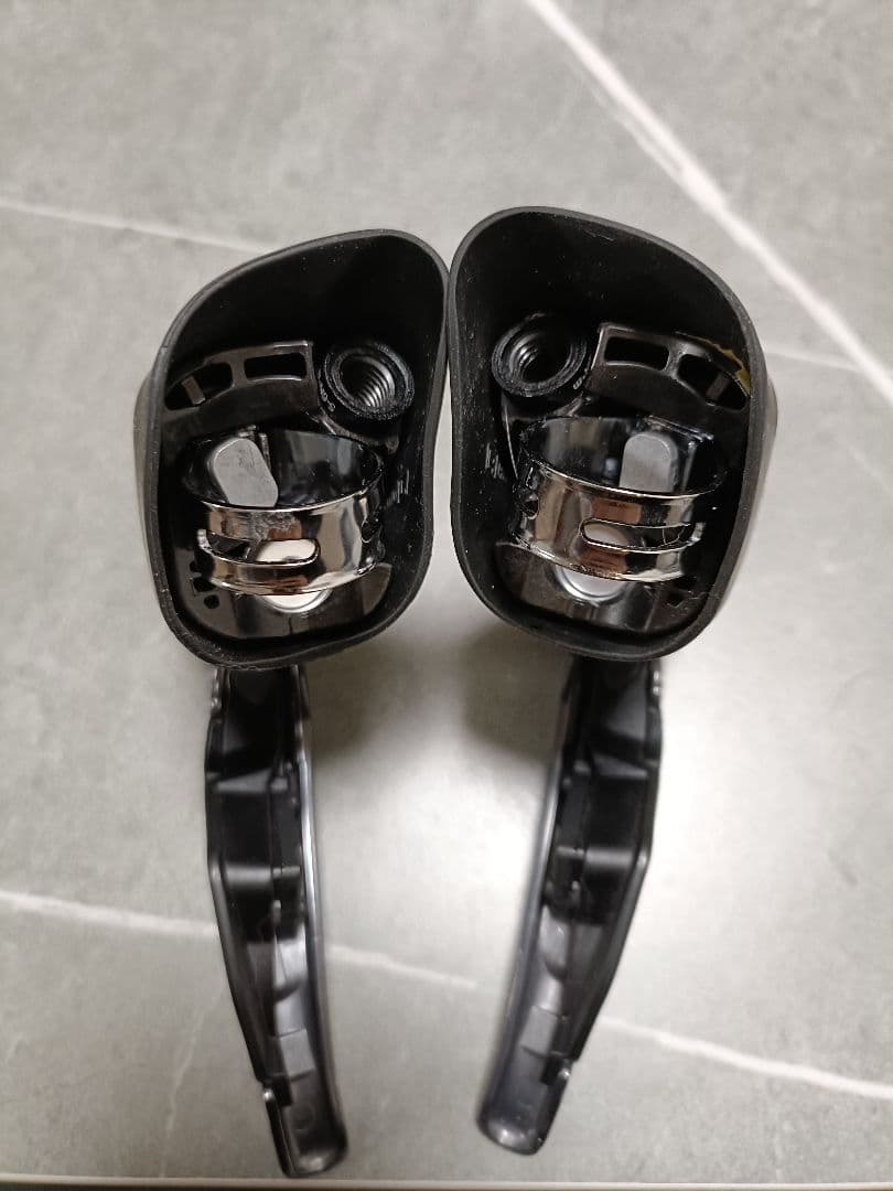アルテグラ　ST-R8070 【使用極少、美品】　油圧Di2 11s