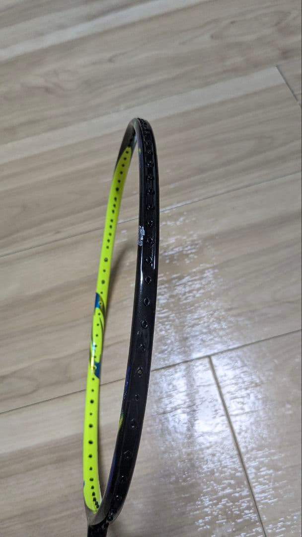ラケット YONEX ASTROX 77 4UG5
