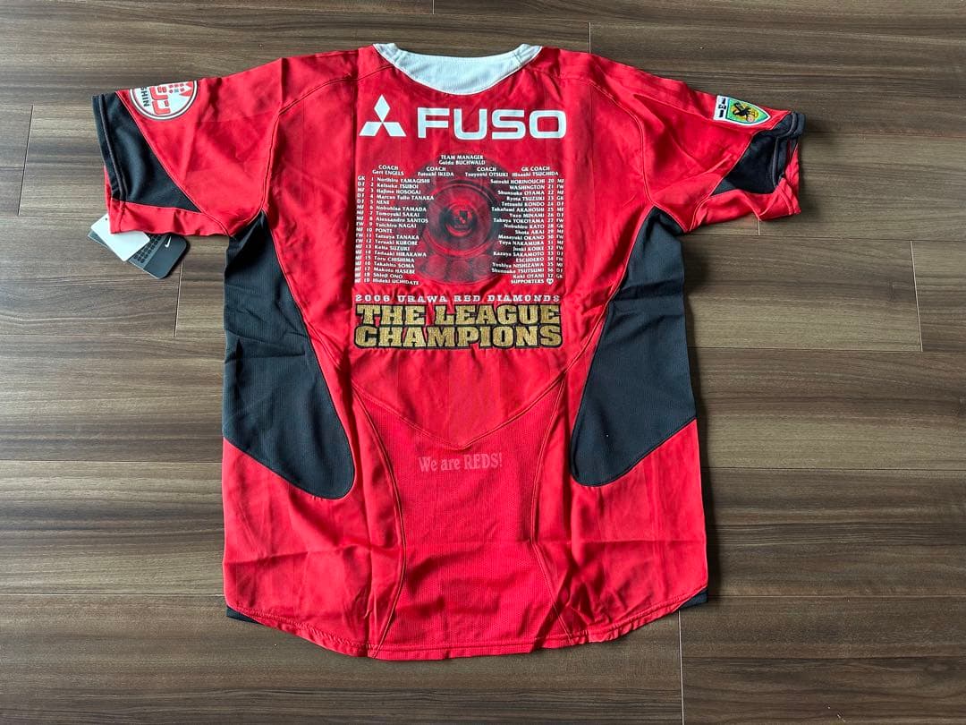 【新品未着用タグ付き】浦和レッズ 2006 リーグ優勝記念ユニフォーム L