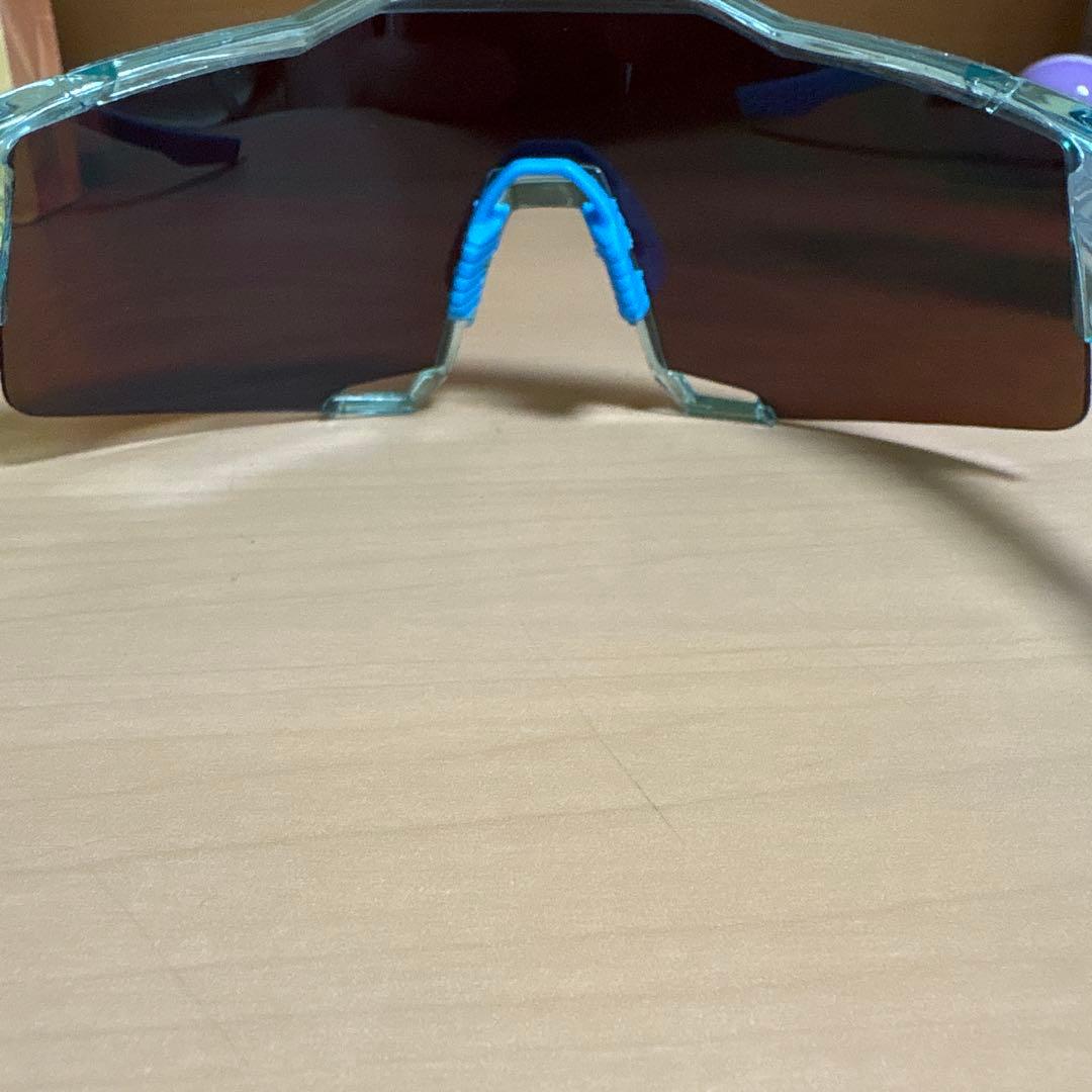 ワンハンドレッド サングラス 青