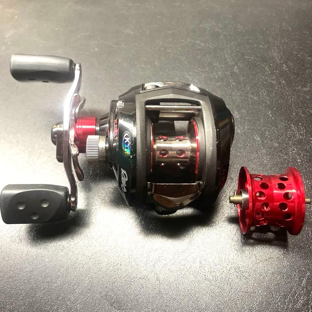 美品　アブガルシア　REVO SX KTF 左ハンドル　替えスプール付き　レボ