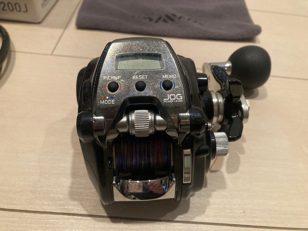電動リール 200J デジタル表示付き