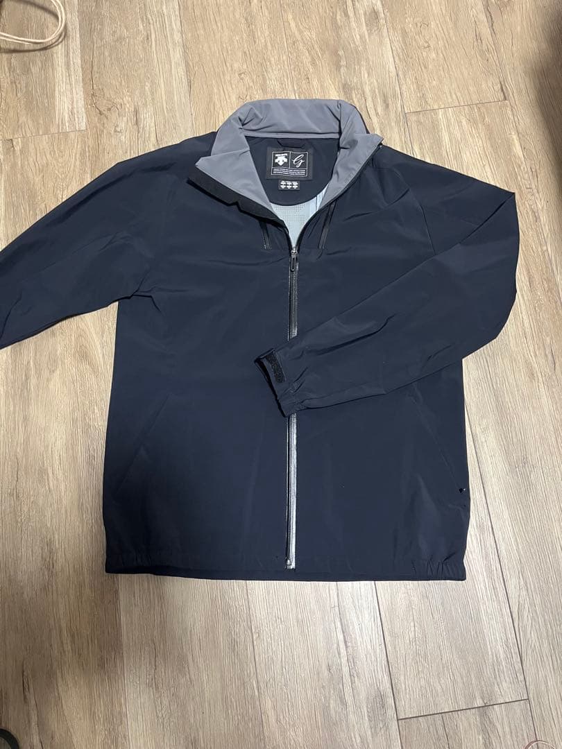 DESCENTE 【新品未使用】3レイヤー ジャケット