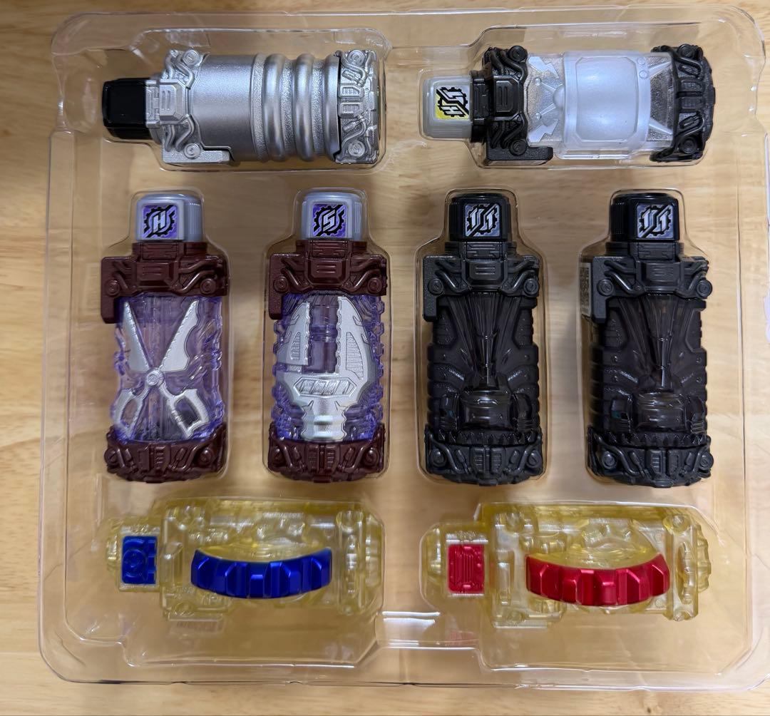 仮面ライダービルド　DXフルボトル FINALセット