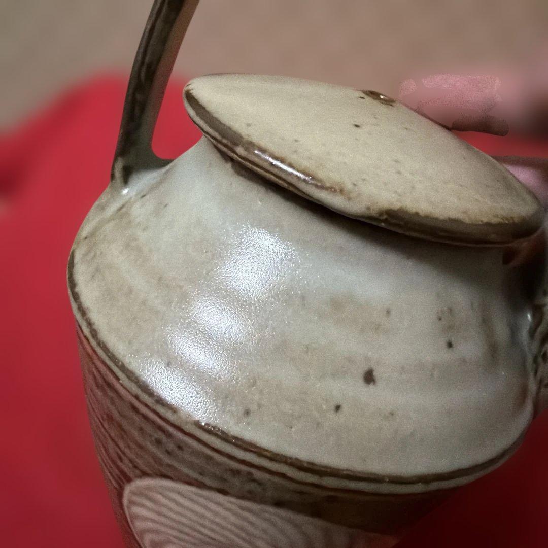 益子焼の土瓶　縄文象嵌