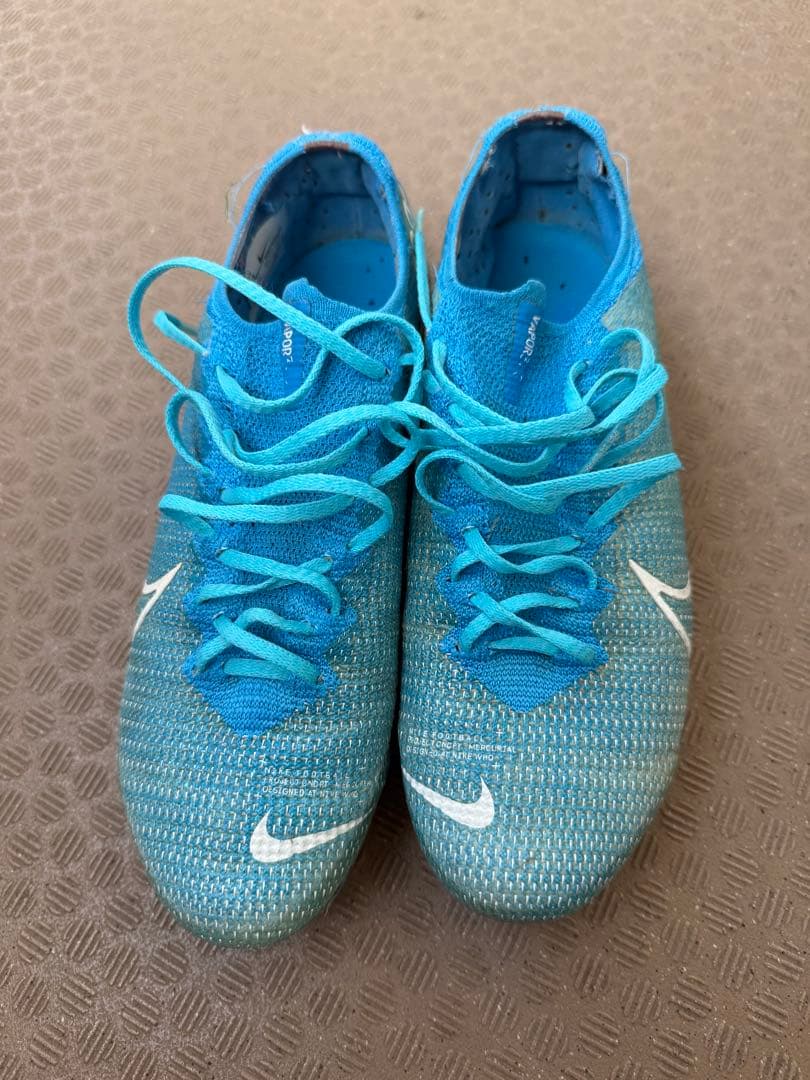 NIKE マーキュリアルヴェイパー13エリートFG 27.5㎝