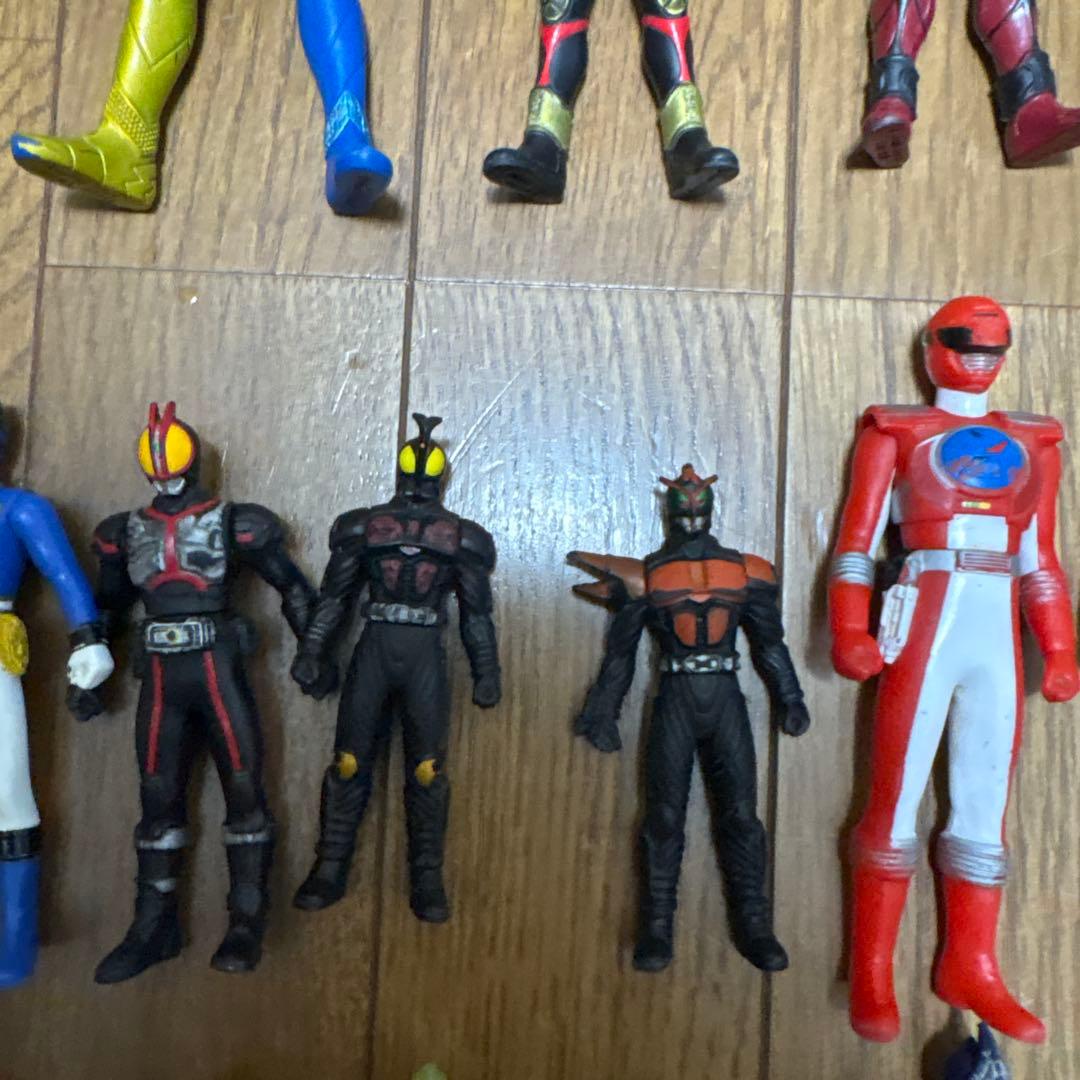 仮面ライダー・戦隊ヒーローフィギュアまとめ売り（バラ売り、値段交渉可）