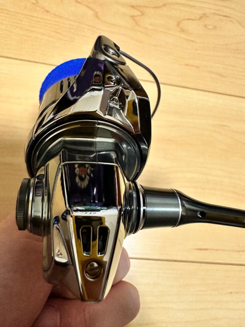 【美品】SHIMANO 22ステラ C2000SHG ウォーターランドケース付