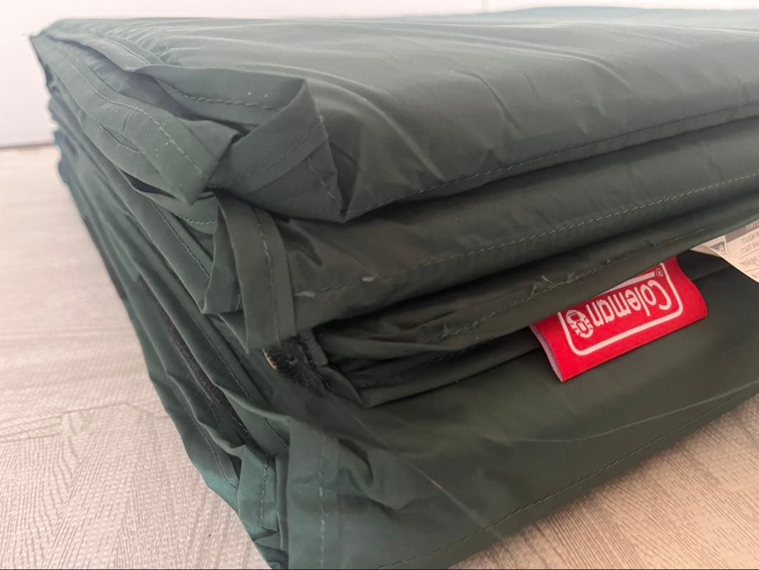 Coleman 折りたたみ式マット ダークグリーン