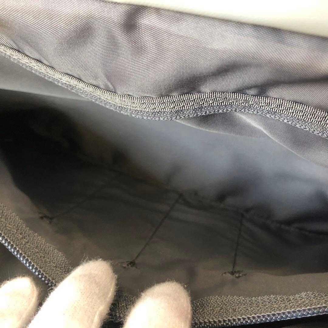 【極美品】TIMBUK2 PC収納 メッセンジャーバッグ グレー 希少廃盤モデル
