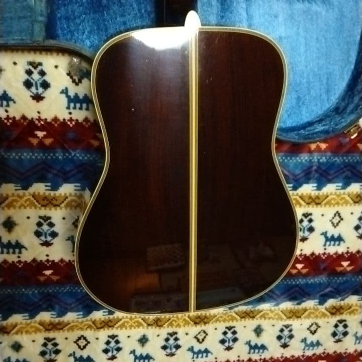 YAMAHA L-8 アコースティックギター 専用ケース付
