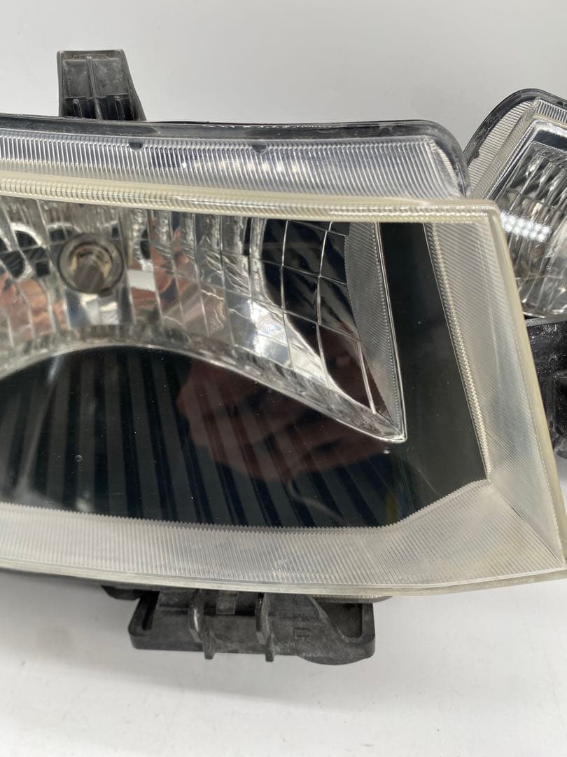 トヨタ bB QNC20/QNC21/QNC25 純正ヘッドライト 左右セット