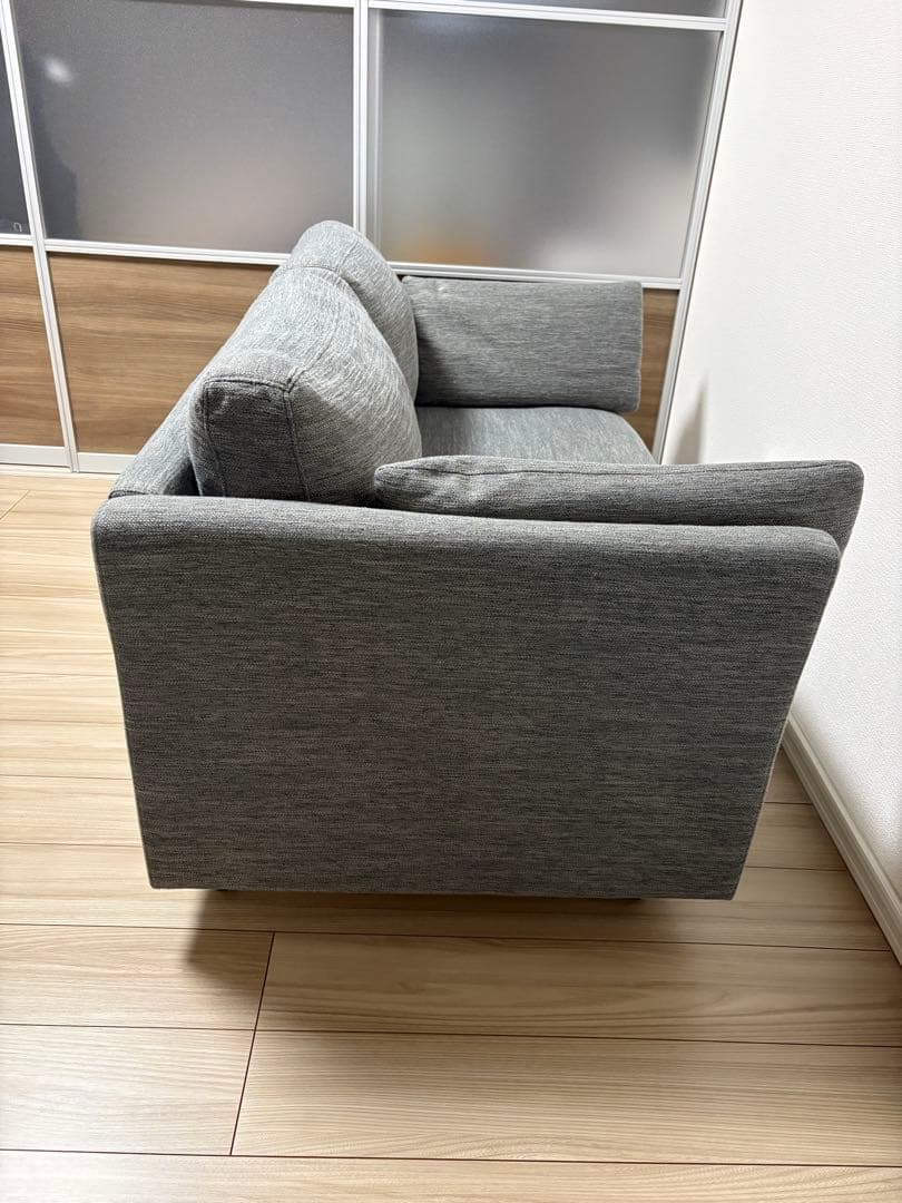 【送料込み】引き取りの場合300円！ニトリ　ソファ　二人掛け