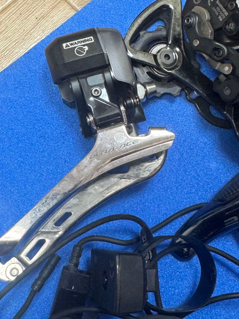 Shimano シマノ Dura ace di2 9070 2x11s