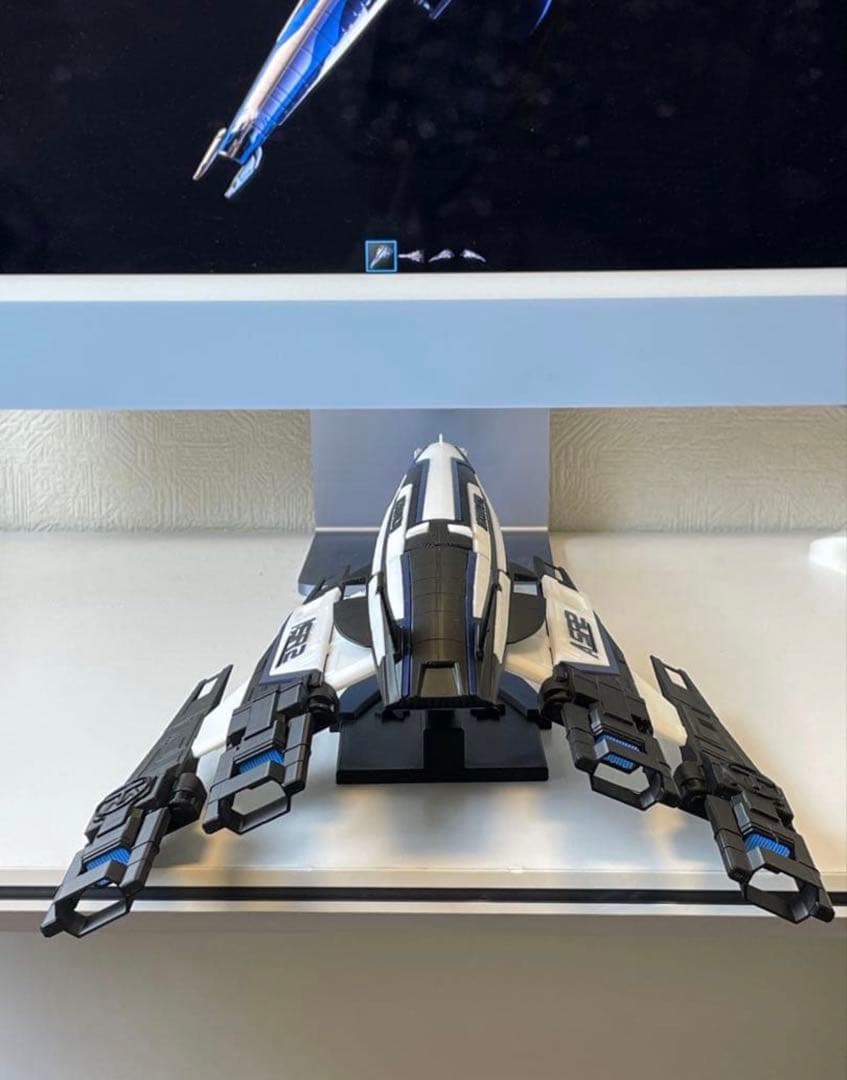 【大型モデル】マスエフェクト ノルマン ディーSR2 組立キット