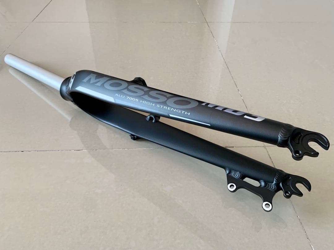 新品MOSSO FK-MD3 26インチ MTB向けアルミフロントフォーク新品