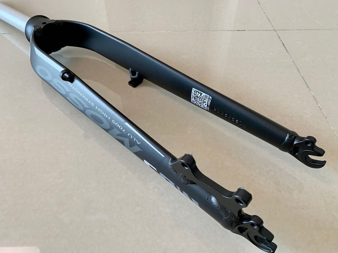 新品MOSSO FK-MD3 26インチ MTB向けアルミフロントフォーク新品