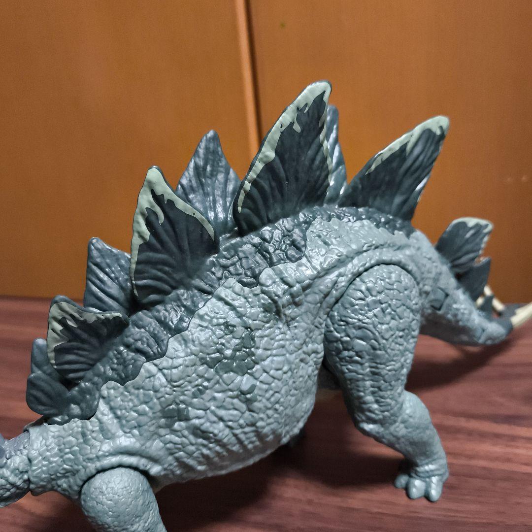 ジュラシックワールド アクションアタック ステゴサウルス フィギュア