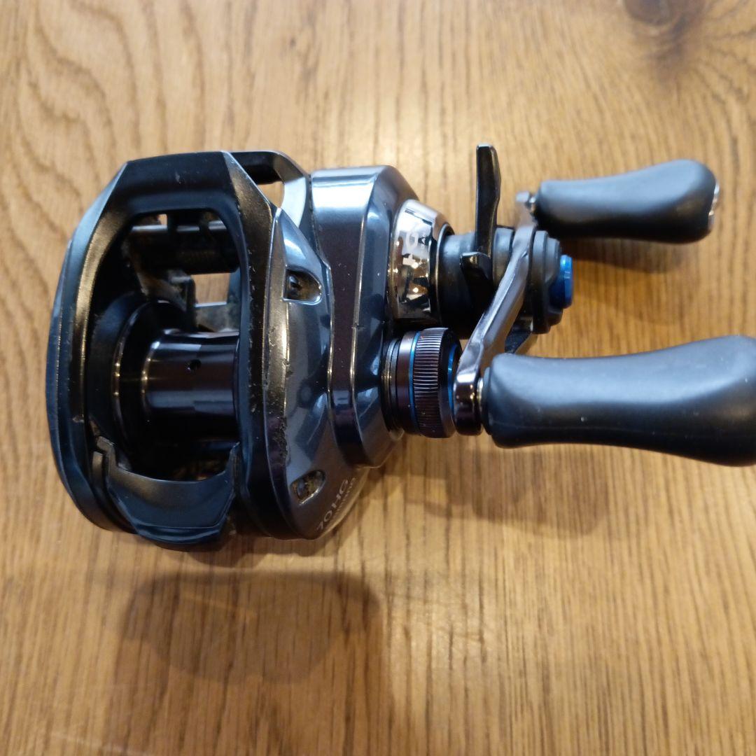 SHIMANO SLX DC 70 HG ベイトリール