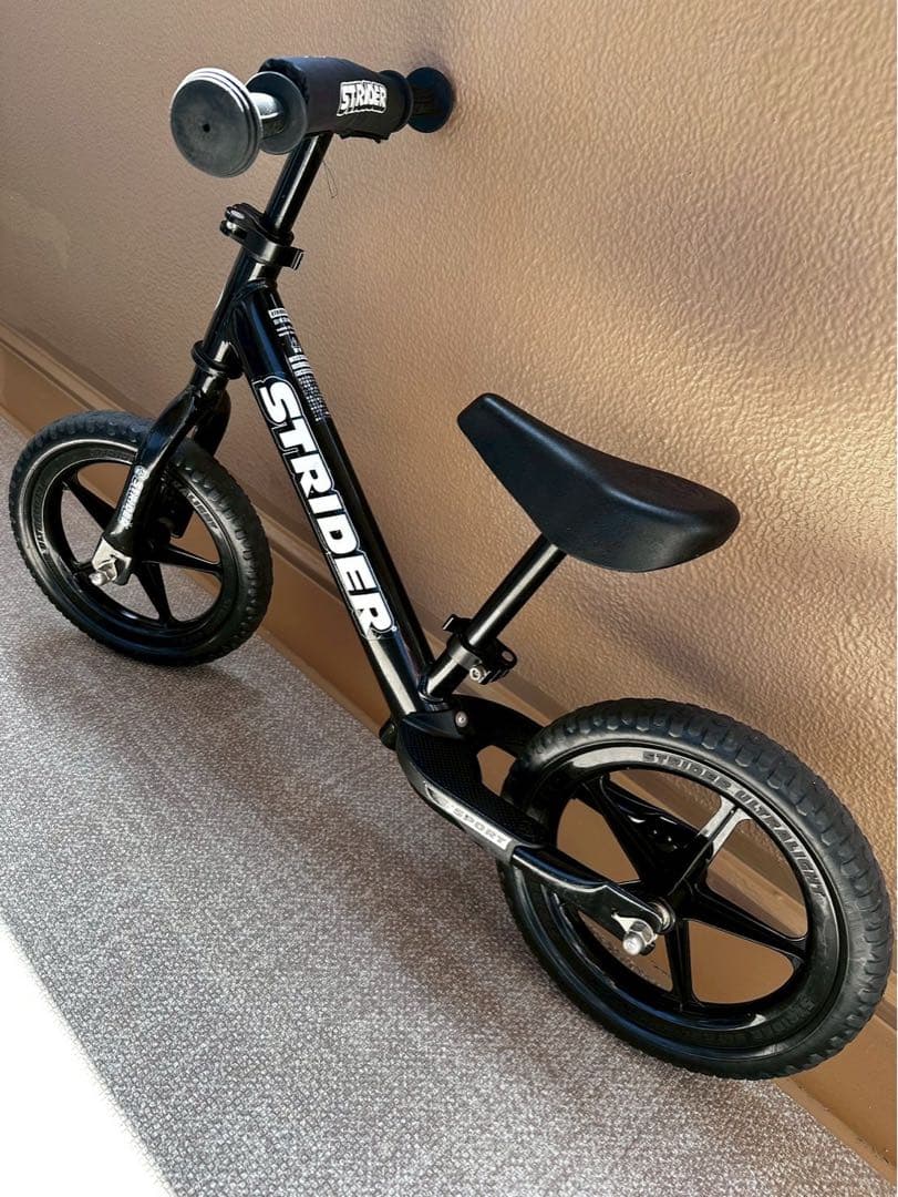 STRIDER 12インチ スポーツモデル