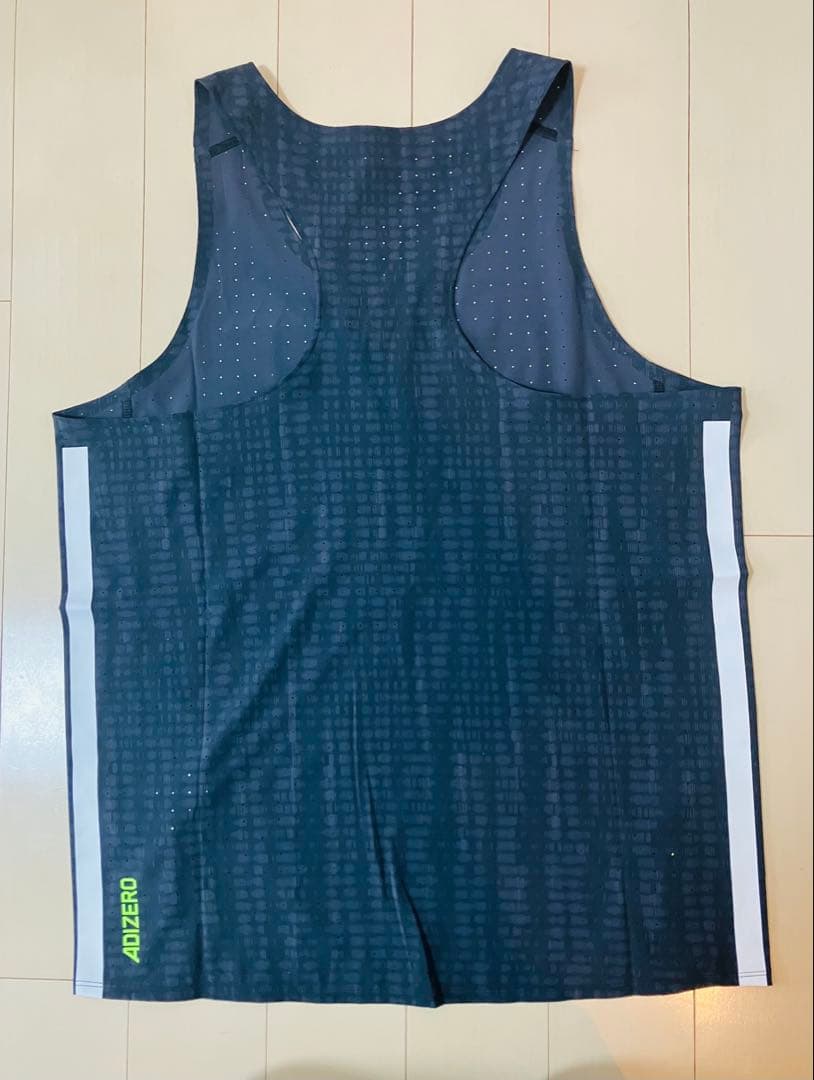 adidas ADIZERO ランニングシングレット　Lサイズ