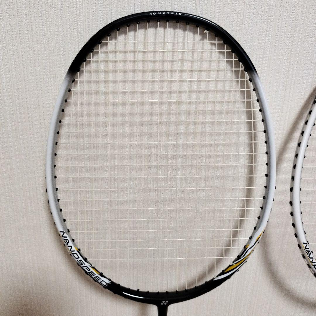 maru　YONEX バドミントンラケット 2本セット