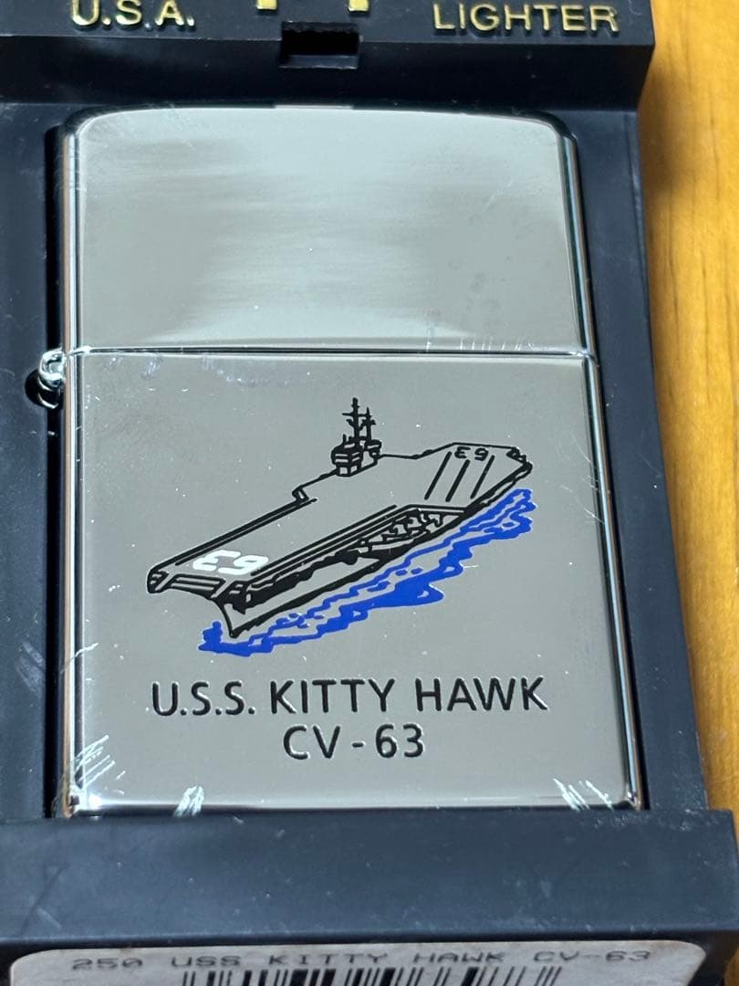 Zippo U.S.S. Kitty Hawk CV-63 ライター