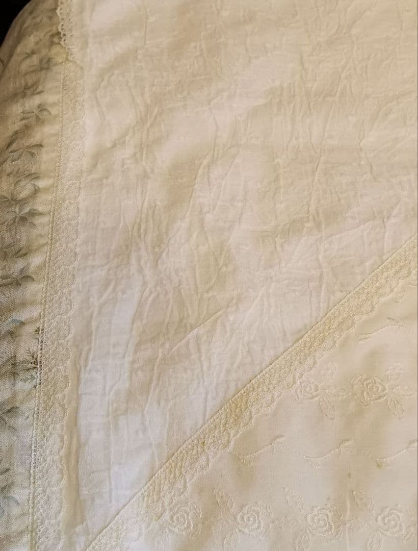 超希少　マニー　Many　プレシャスメモリー　ミニクロス　136×136cm