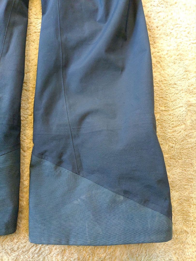 patagonia スノードリフター ビブパンツ M