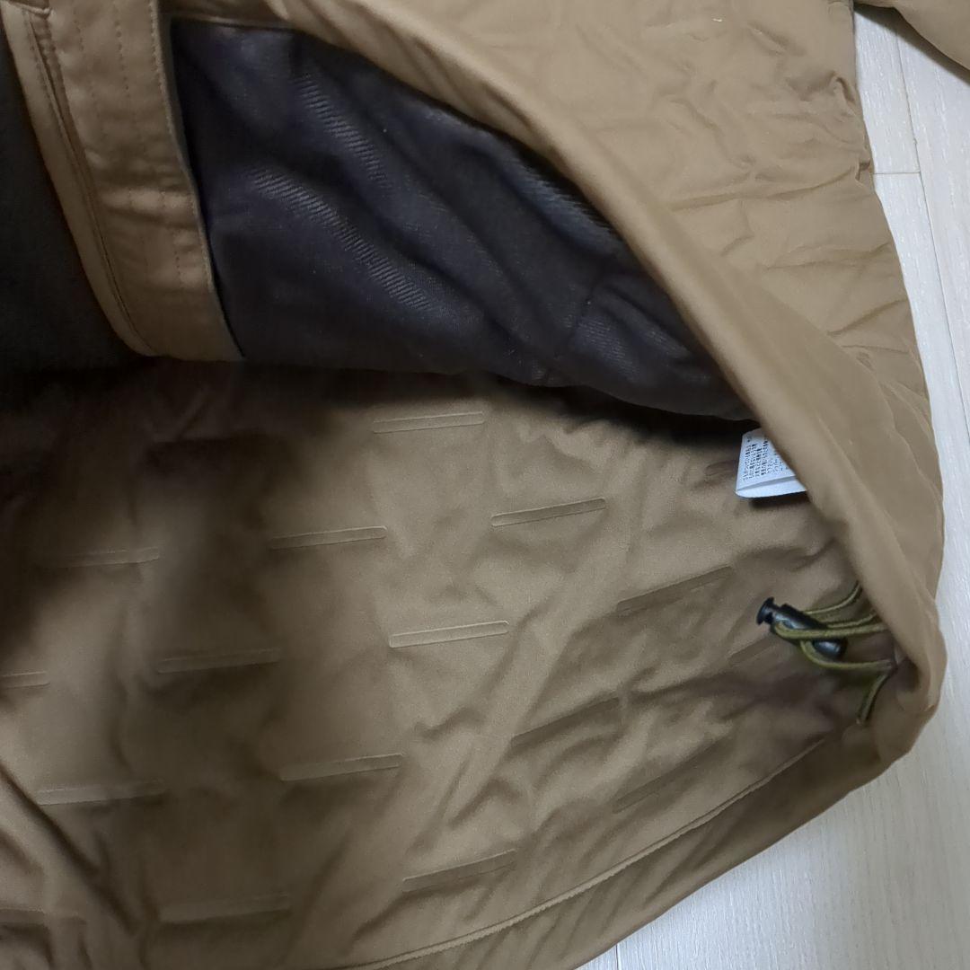 新品マンシングウェア HEATNAVIARTECH SHELL 中綿ブルゾンМ