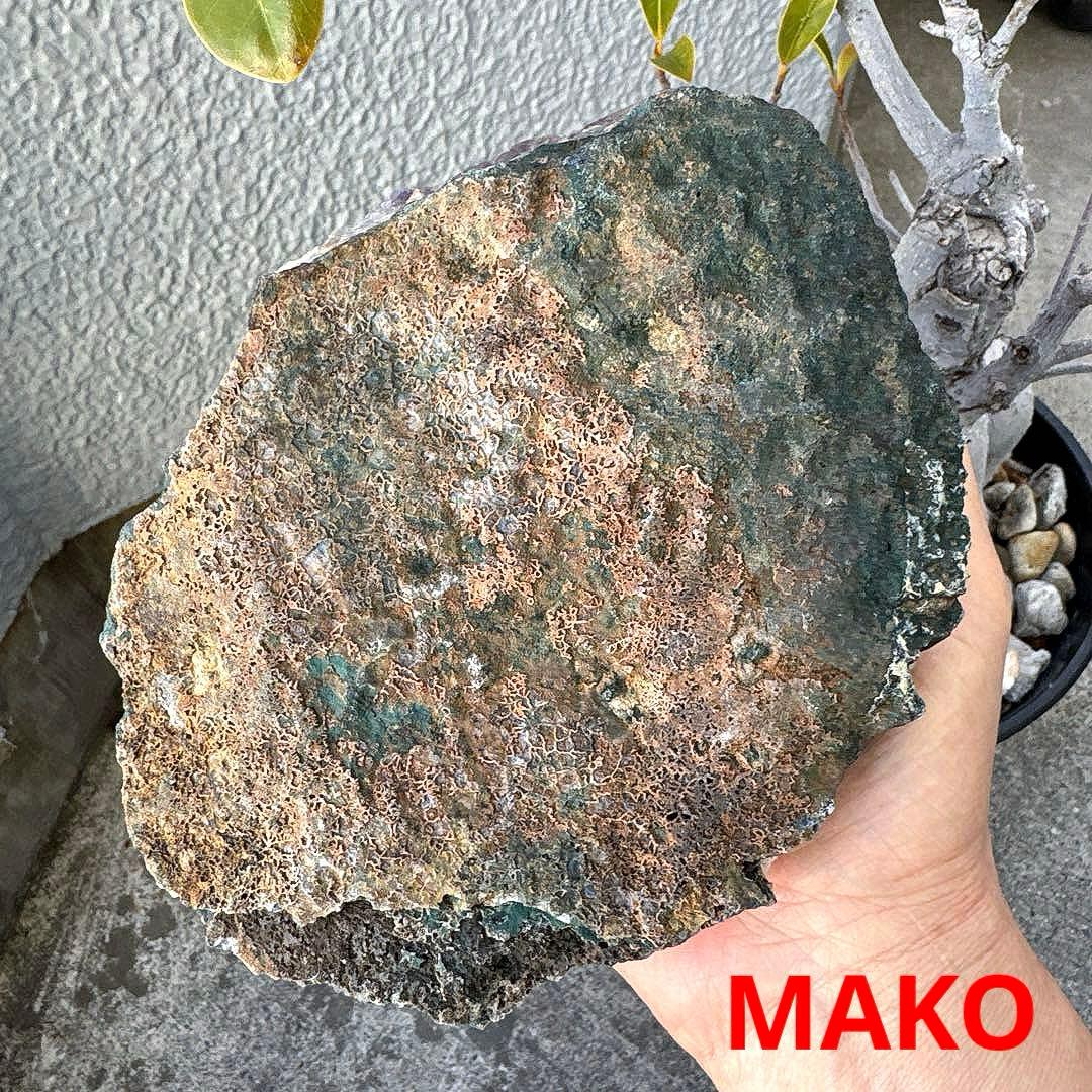 M1620☆アメジストクラスター2.4Kg☆天然石　原石☆N50102