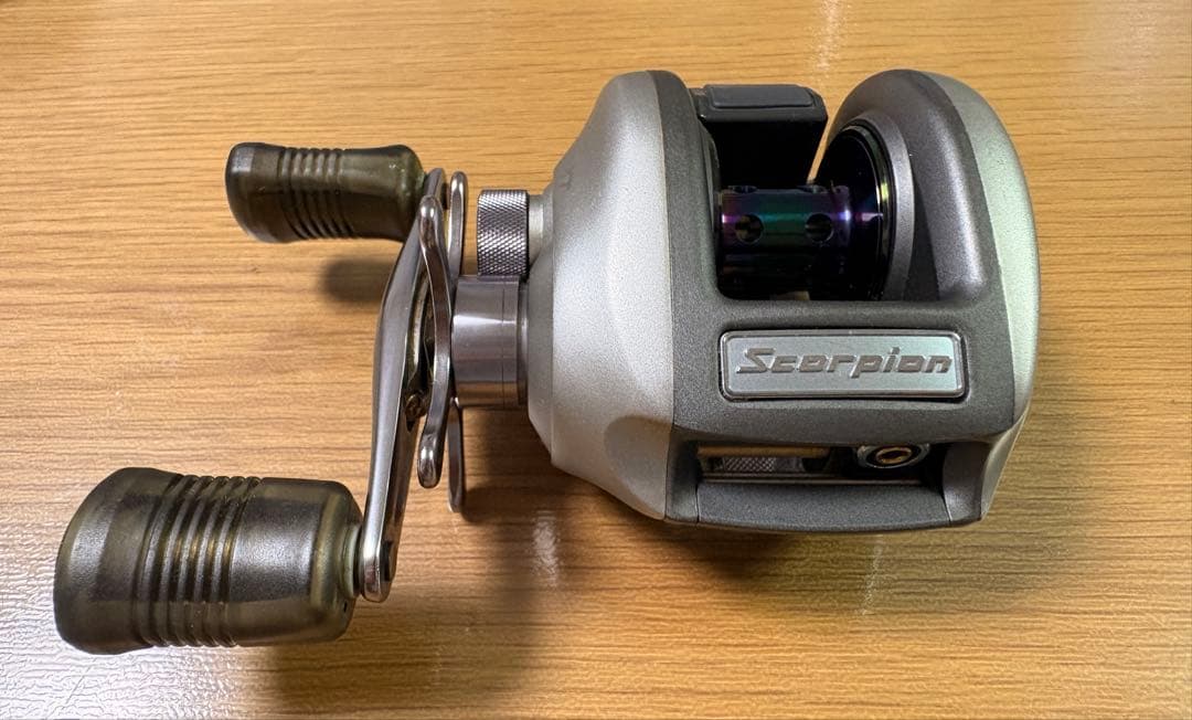 極美品 シマノ 97 スコーピオン メタニウム XT ベイトリール 右巻き