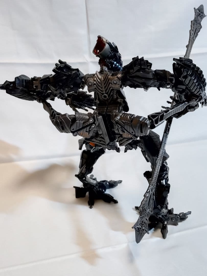 SS-100 フォーレン　トランスフォーマー　スタジオシリーズ