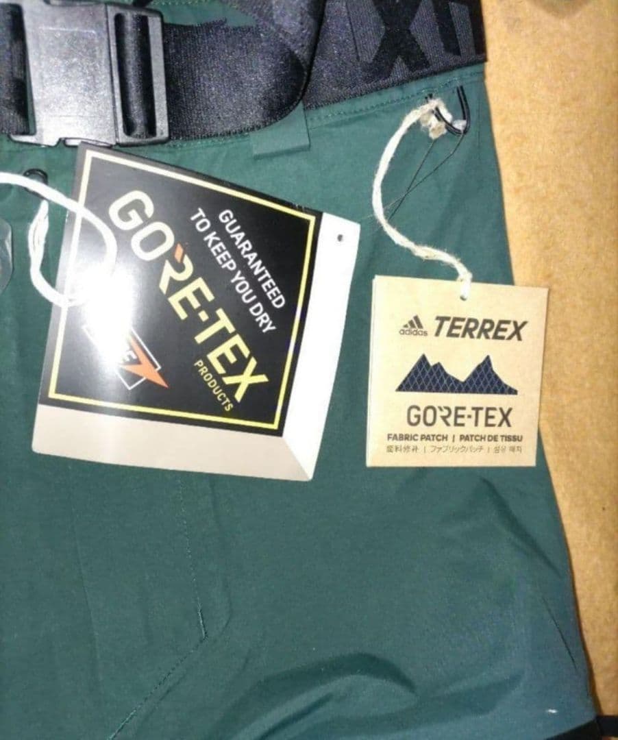 新品タグ付 Adidas GORE-TEX TERREX 3Layer バンツ