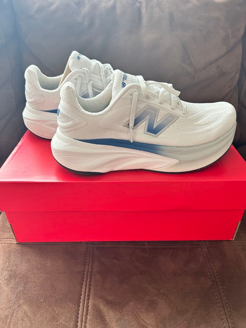★走行距離23km★ NB Fresh Foam More v6 26.5cm