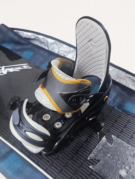 HEAD スノーボードセット｜FLUXビンディング・SALOMONケース付き