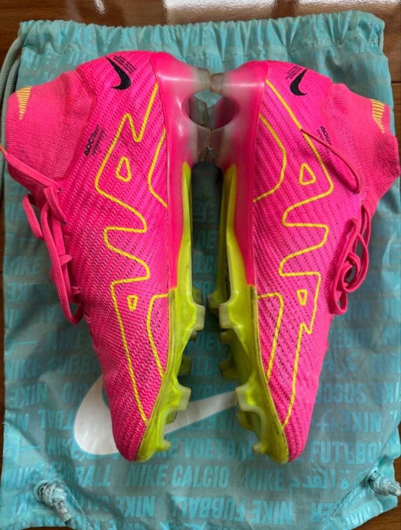 ナイキ　サッカースパイク　ピンク　マーキュリアル スーパーフライ 9 エリート