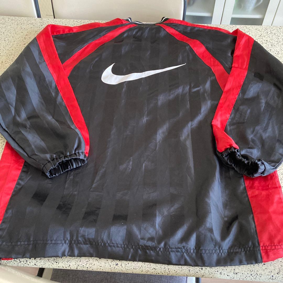 Nike ピステ ブラック/レッド上下セット
