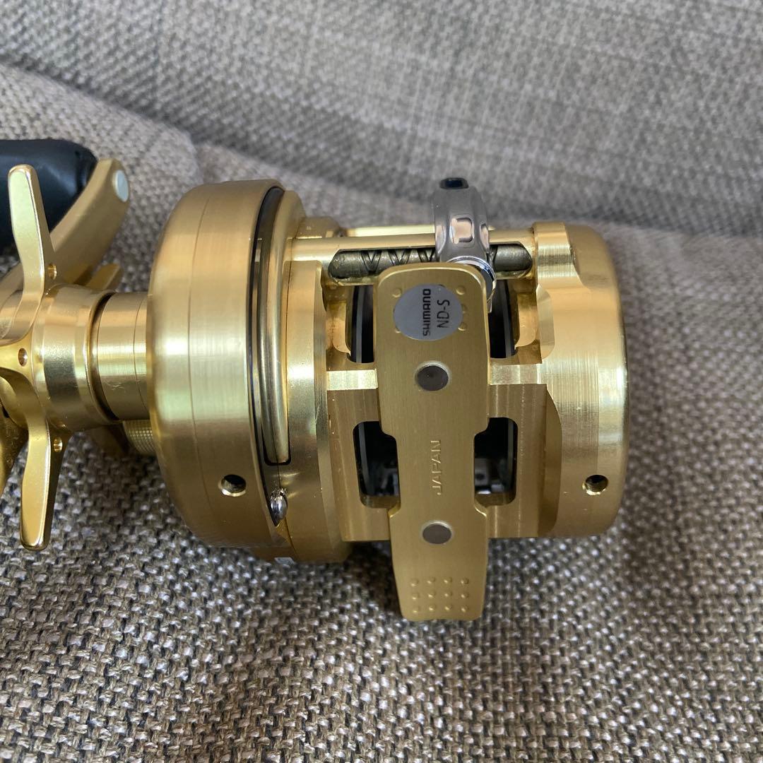 飾ったのみ　未使用SHIMANO CALCUTTA CONQUEST 100HG
