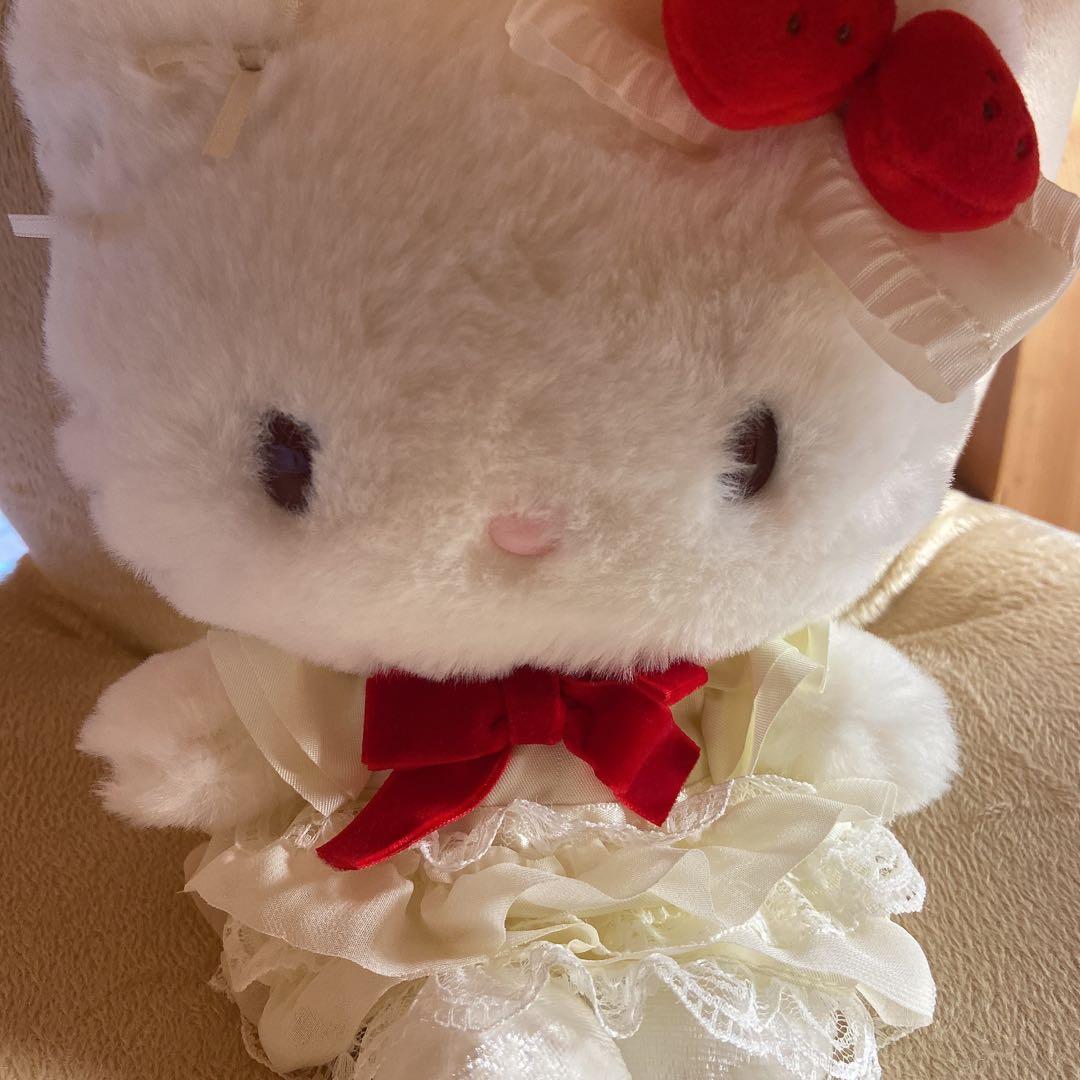 ハローキティ　ショートケーキ　ぬいぐるみ　キティちゃん
