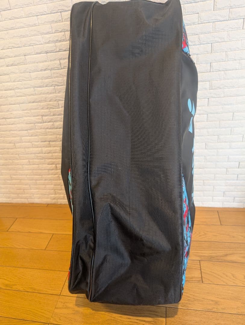 YONEX テニス　バドミントンラケットバッグ 美品！