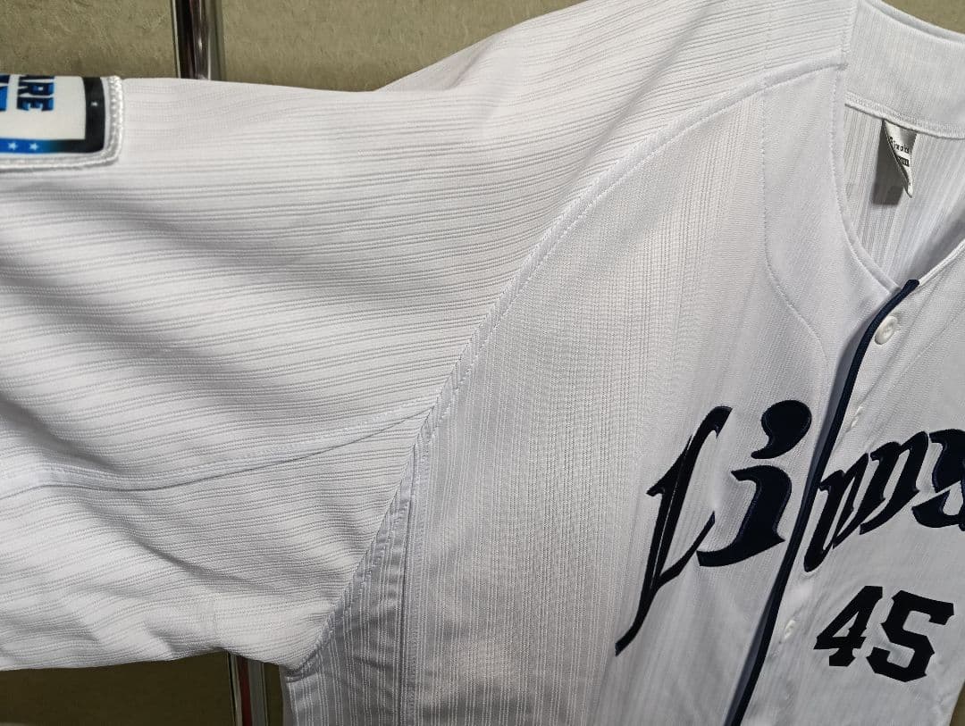 【超希少！極美品！】西武ライオンズ 本田圭佑 投手 ユニフォーム（XL）