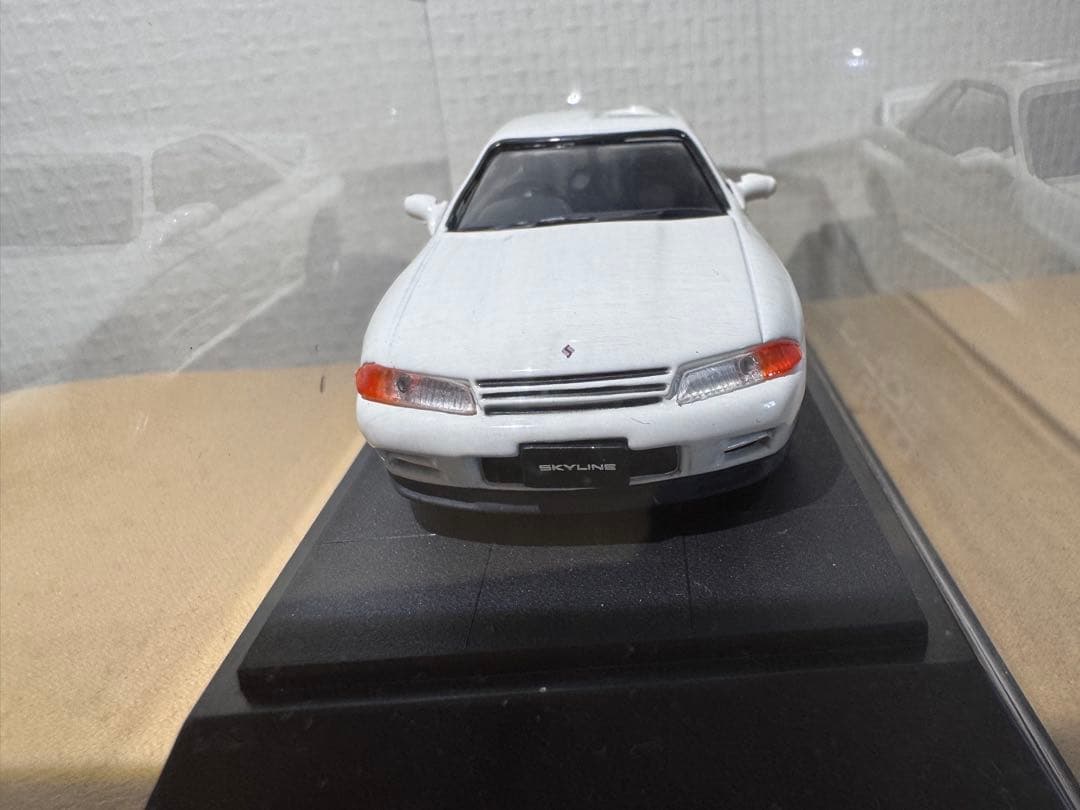 SKYLINE GT-R (BNR32) ミニカー1/43